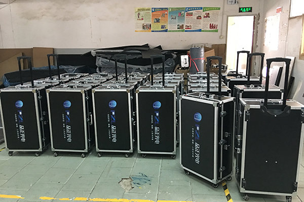 航空箱、拉杆手提箱