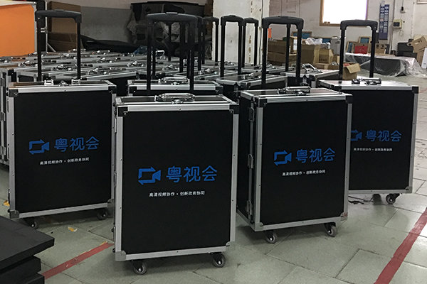 航空箱、拉杆手提箱