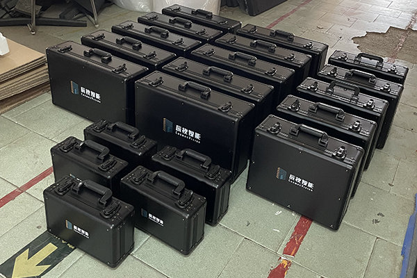 航空箱、拉杆手提箱